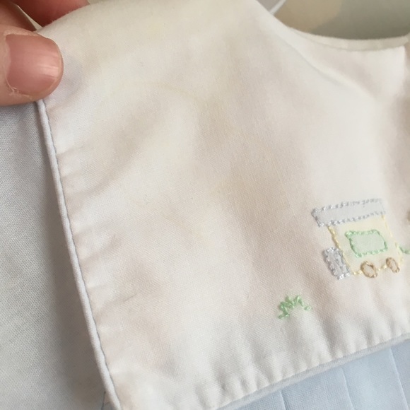 Petit Ami - Picture 2 of 2